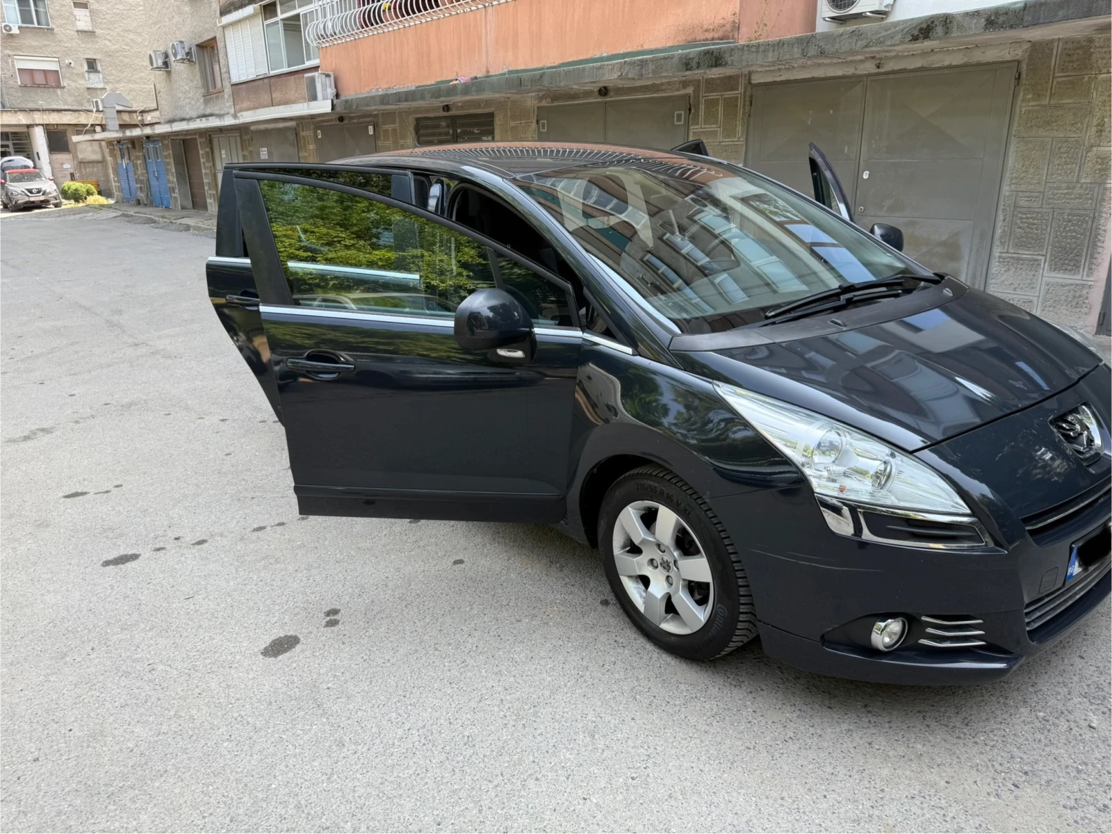 Peugeot 5008  - изображение 6