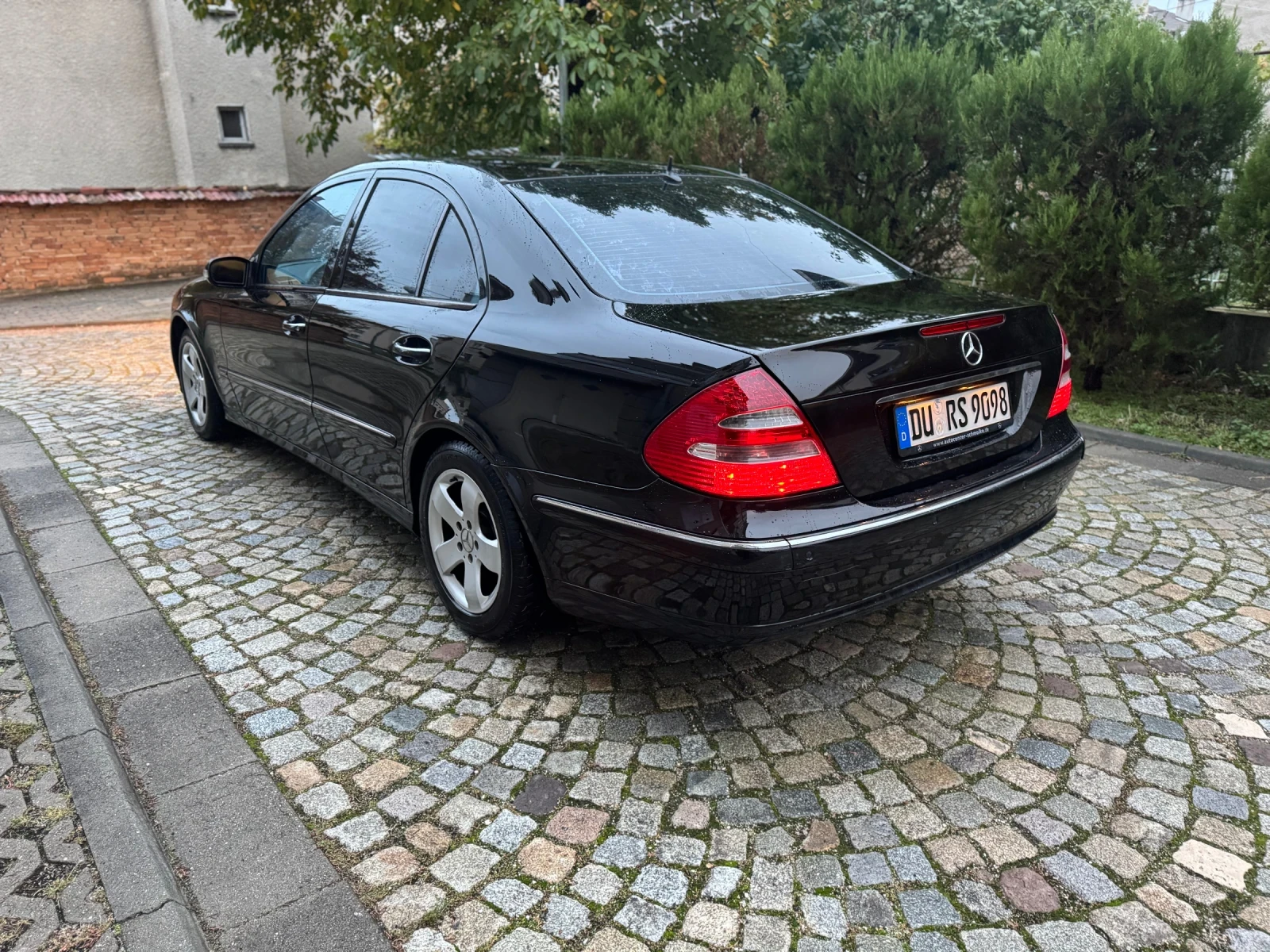 Mercedes-Benz E 320 CDI Avantgarde EURO 4 | Mobile.bg — изображение 4