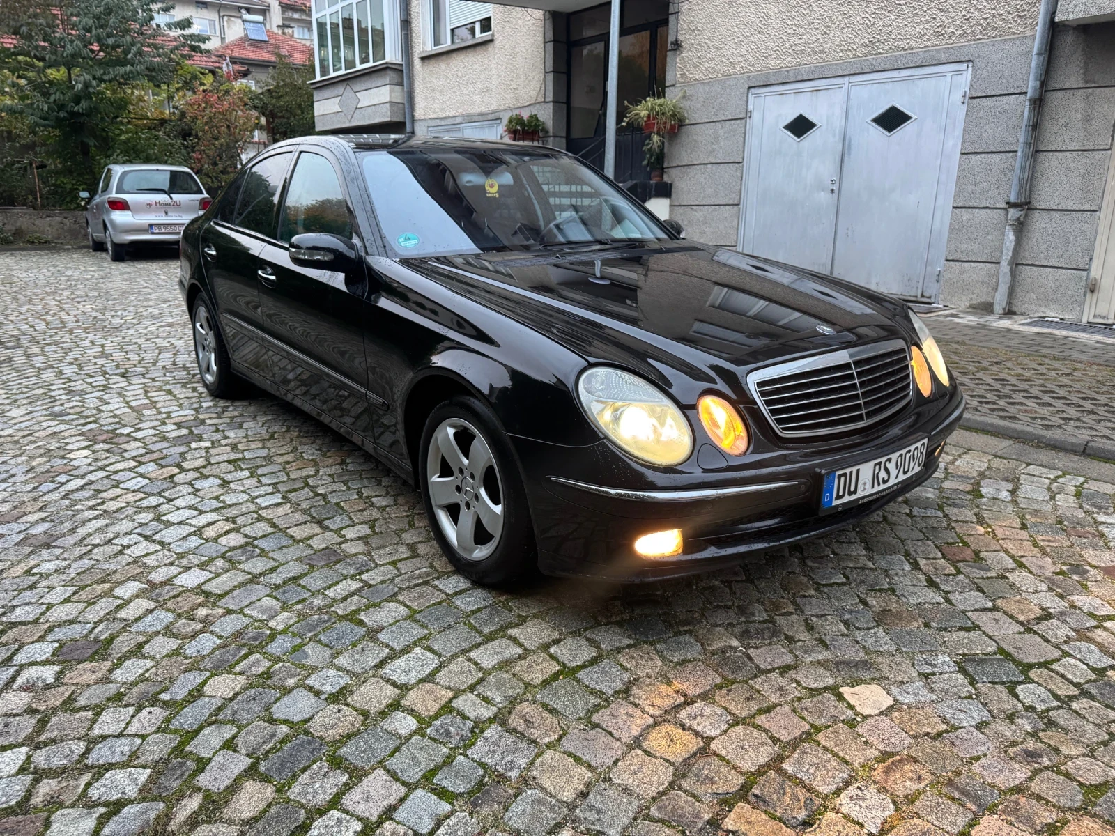 Mercedes-Benz E 320 CDI Avantgarde EURO 4 | Mobile.bg — изображение 6