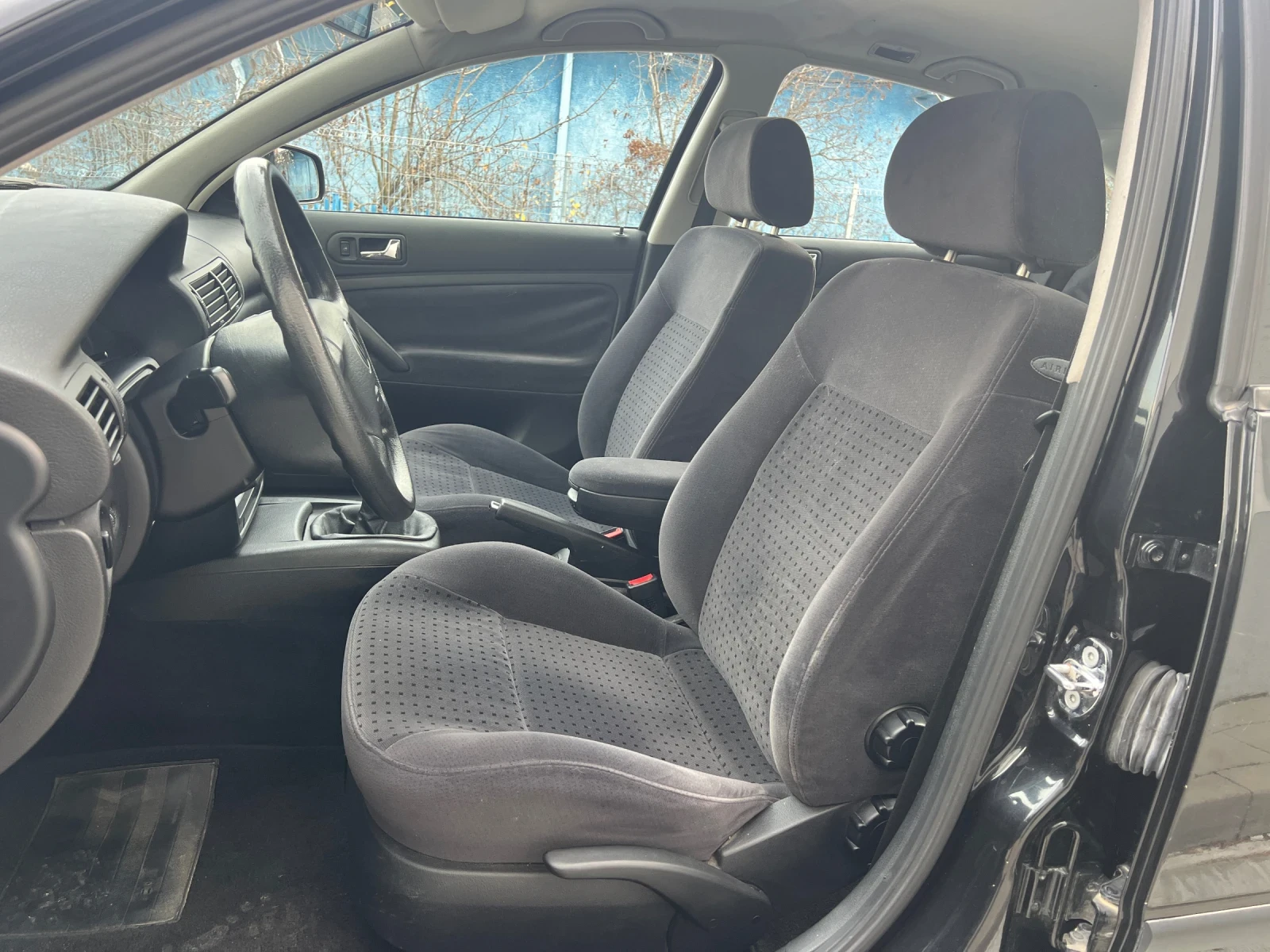 VW Passat 103842km !!!! ITALY !!!! 1.6i !!! | Mobile.bg   12