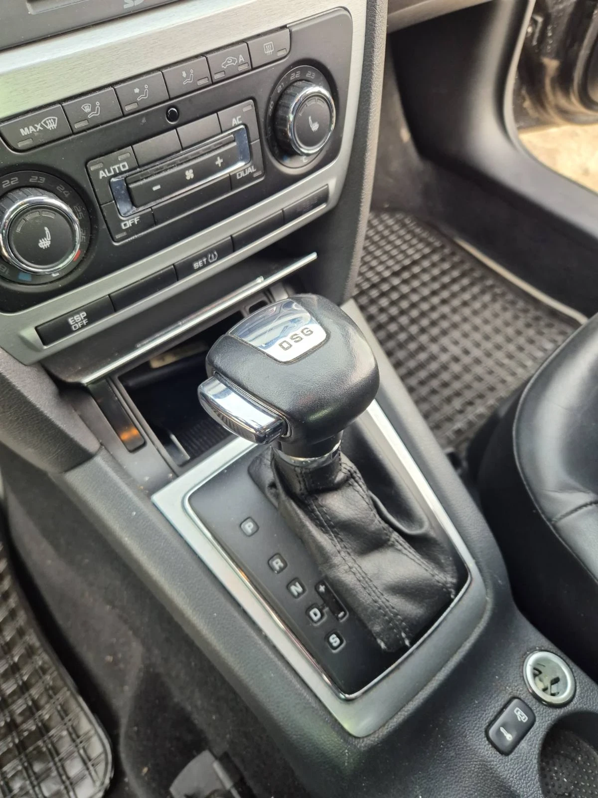 Skoda Octavia VRS  | Mobile.bg � ����������� 16