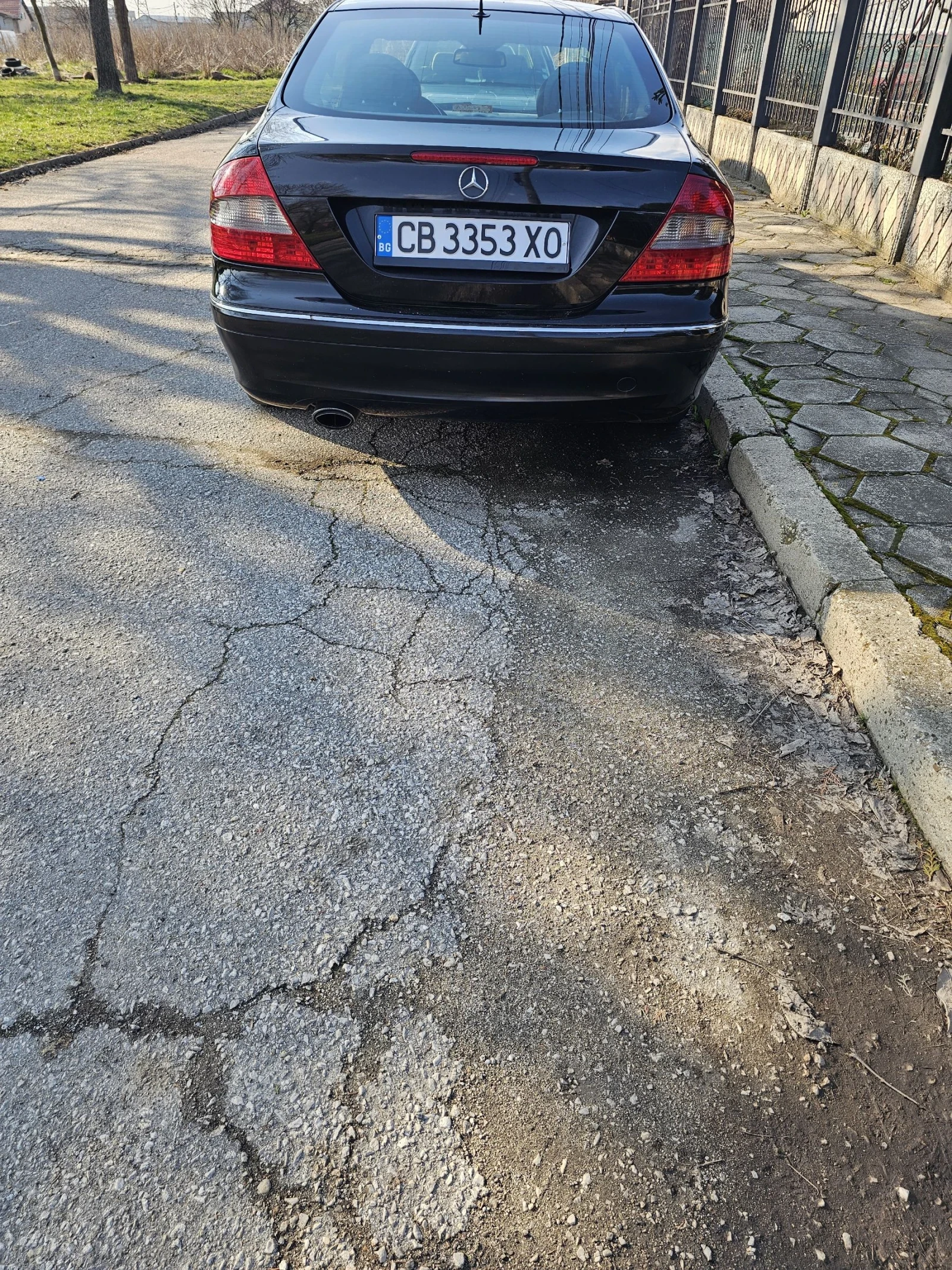 Mercedes-Benz CLK 220, снимка 5 - Автомобили и джипове - 53811928