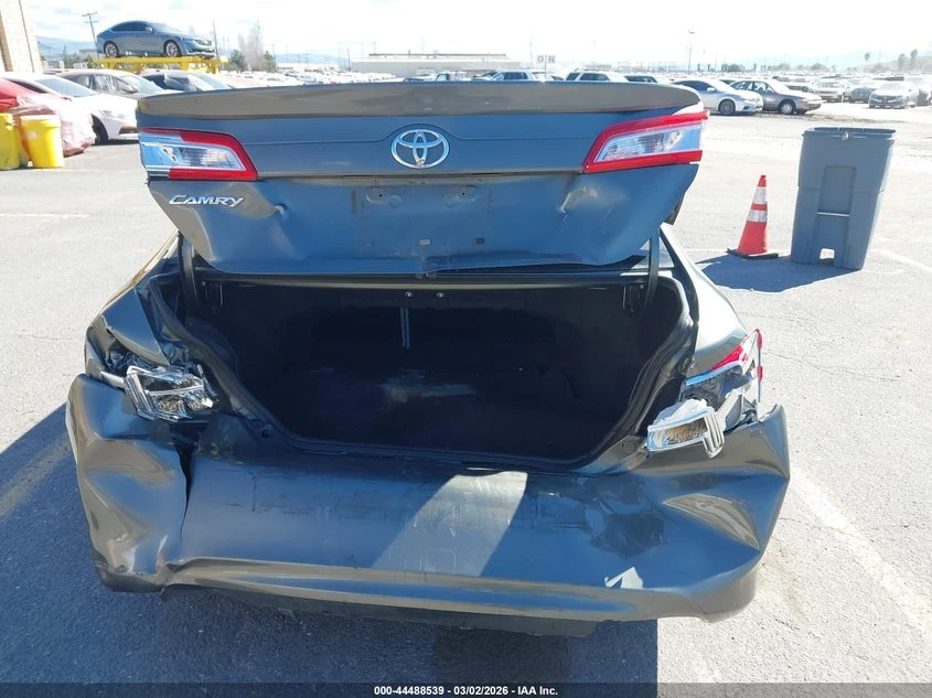 Toyota Camry 2.5L I-4 DOHC, VVT, 173HP Front Wheel Drive, снимка 6 - Автомобили и джипове - 53864434