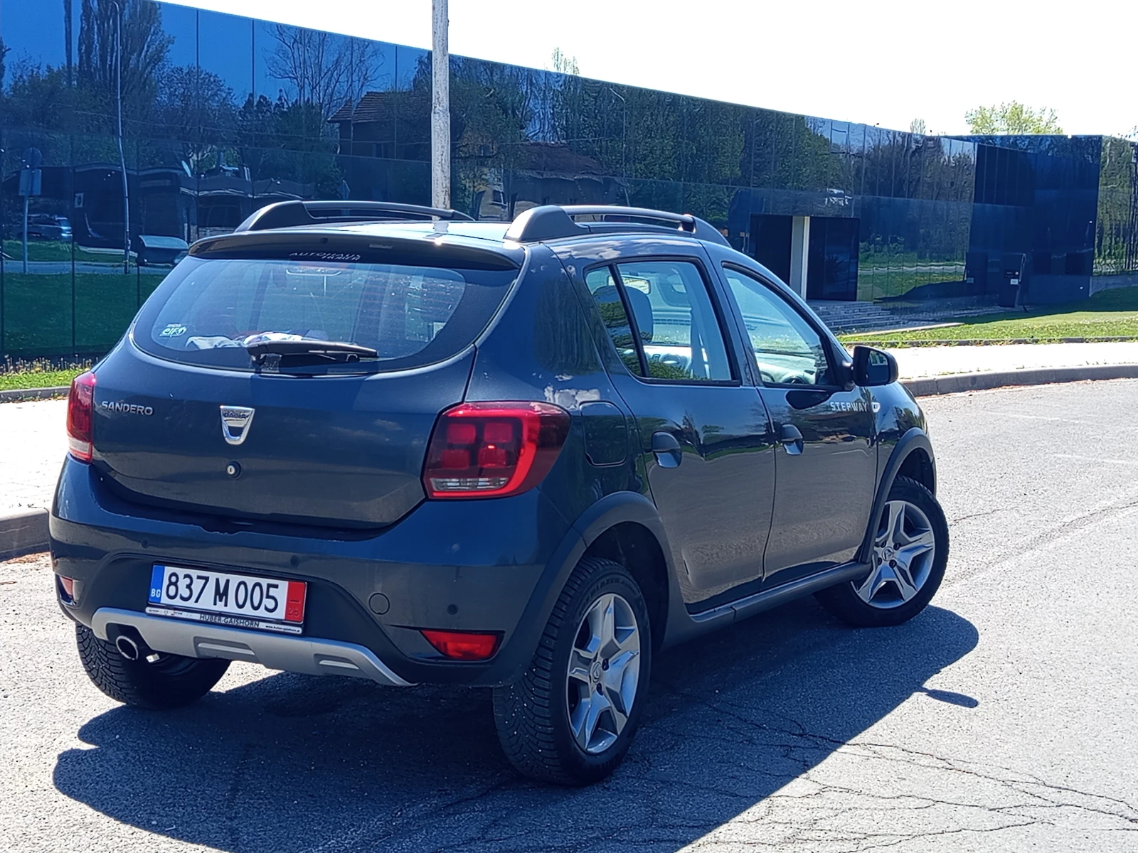 Dacia Sandero STEPWAY, снимка 3 - Автомобили и джипове - 54233236
