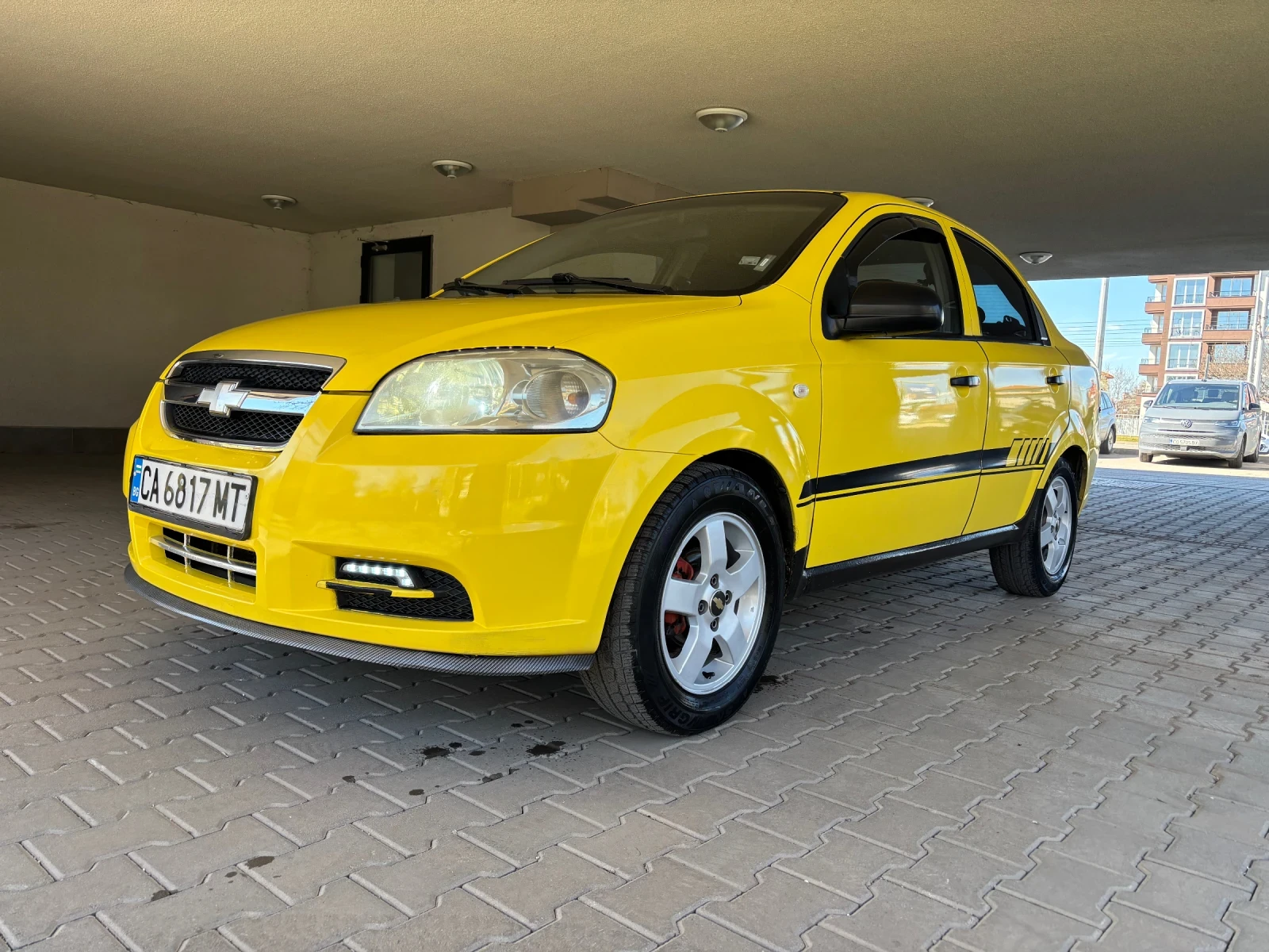 Chevrolet Aveo, снимка 2 - Автомобили и джипове - 54267728