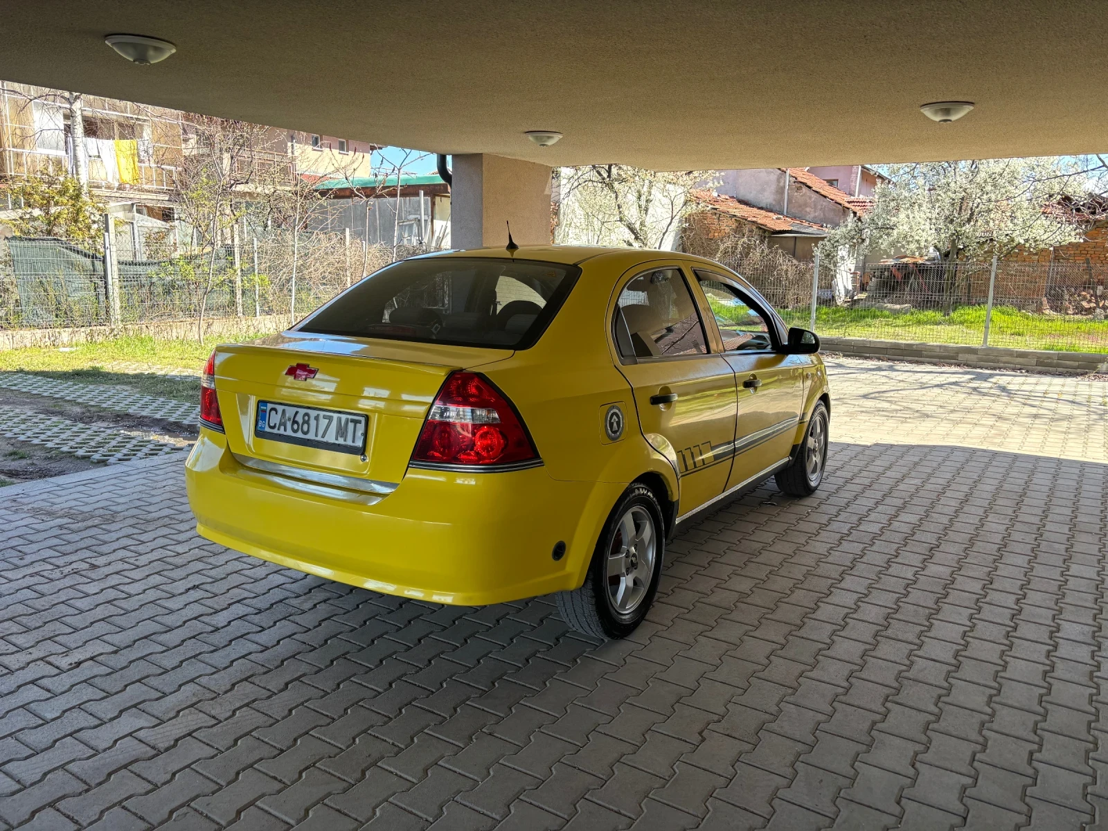 Chevrolet Aveo, снимка 5 - Автомобили и джипове - 54267728