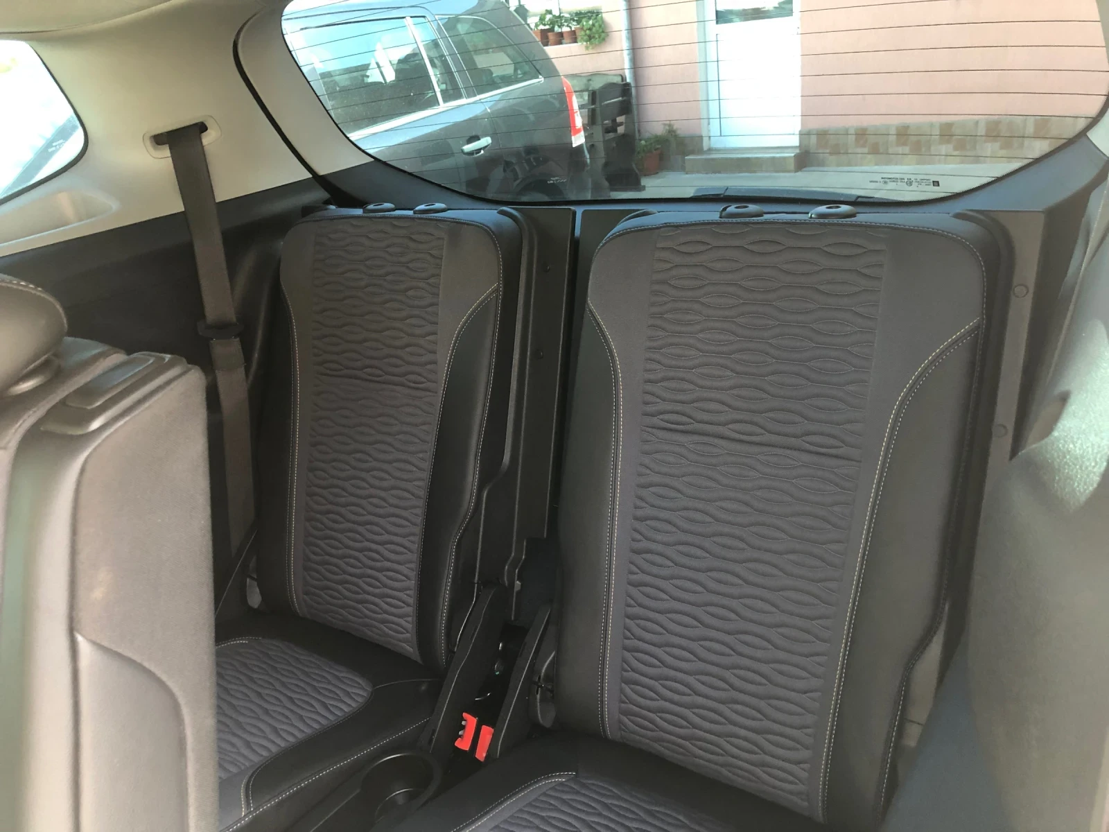 Opel Zafira 2.0 CDTI, снимка 12 - Автомобили и джипове - 54334765