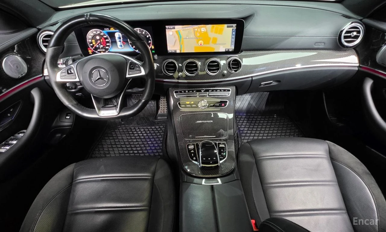 Mercedes-Benz E 63 AMG BURMESTER / 360 КАМЕРИ / PANO / ОБДУХВАНЕ/ HAED UP, снимка 6 - Автомобили и джипове - 54453674