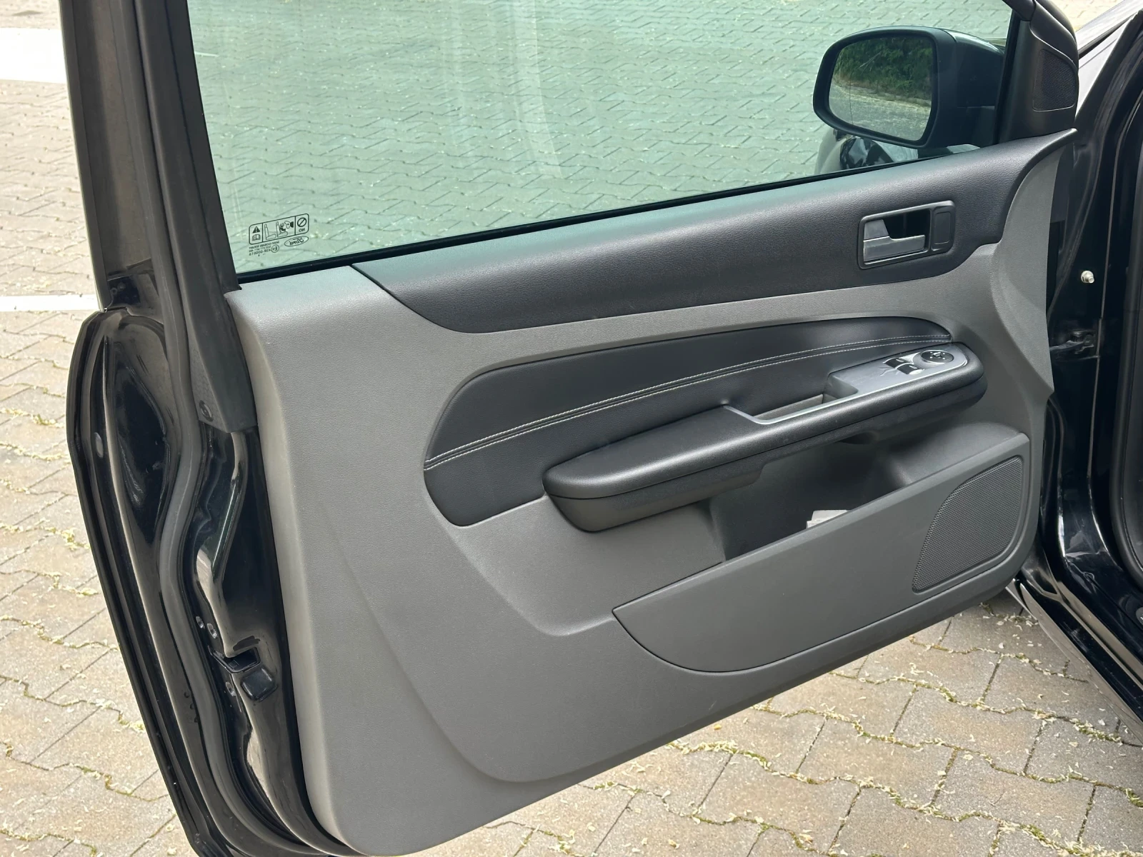 Ford Focus 2.0 GAZ | Mobile.bg � ����������� 9