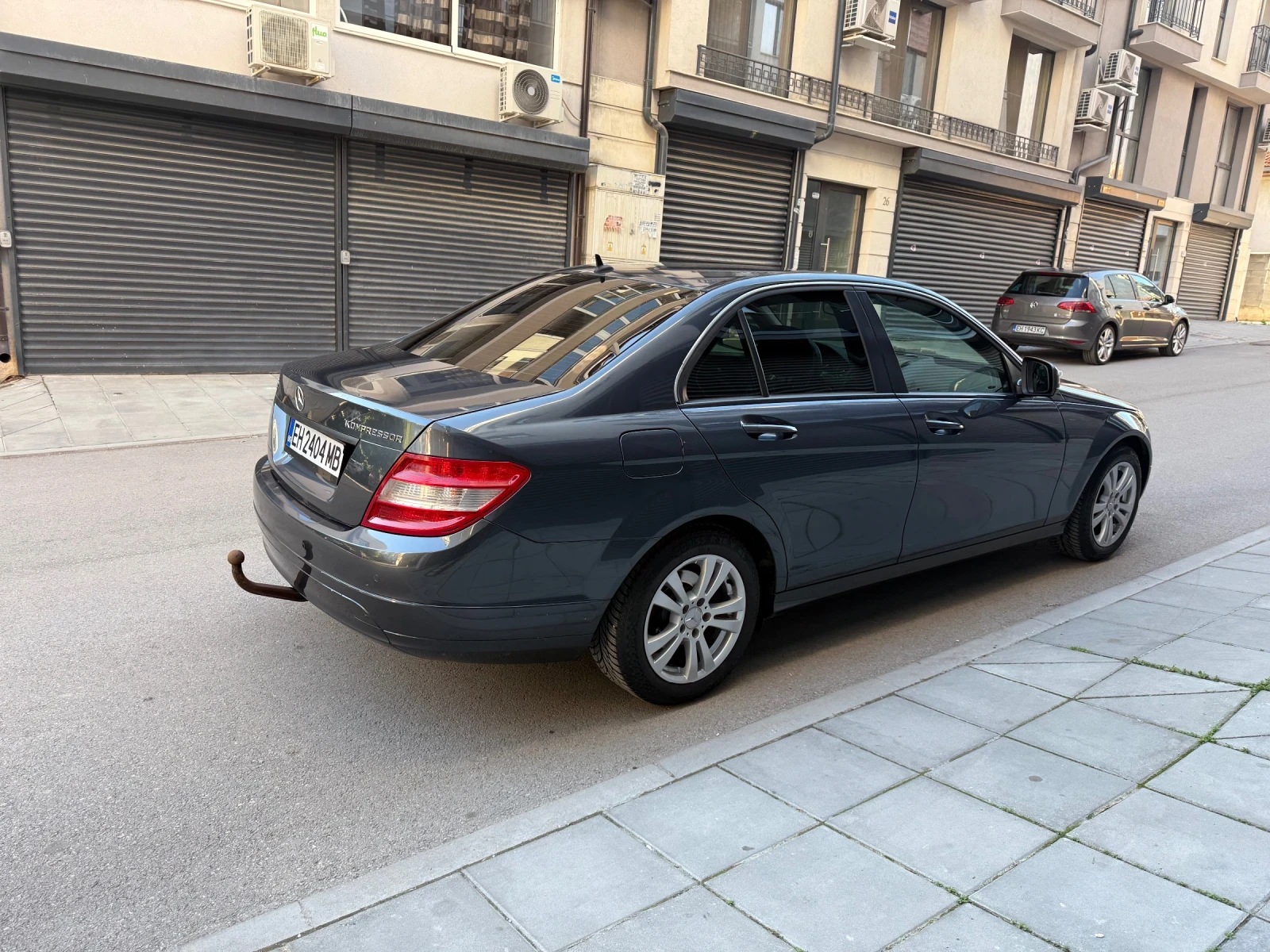 Mercedes-Benz C 180, снимка 2 - Автомобили и джипове - 54702080