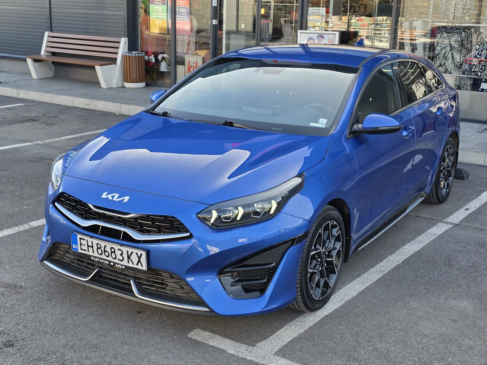 Kia Pro ceed GT 1.5T 23 500км , снимка 2 - Автомобили и джипове - 54722986