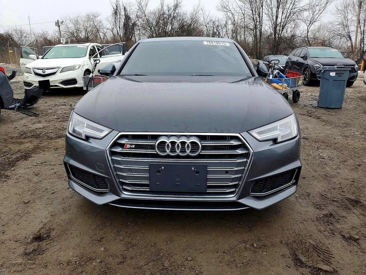 Audi A4 2.0l Premium Plus, снимка 5 - Автомобили и джипове - 54726307