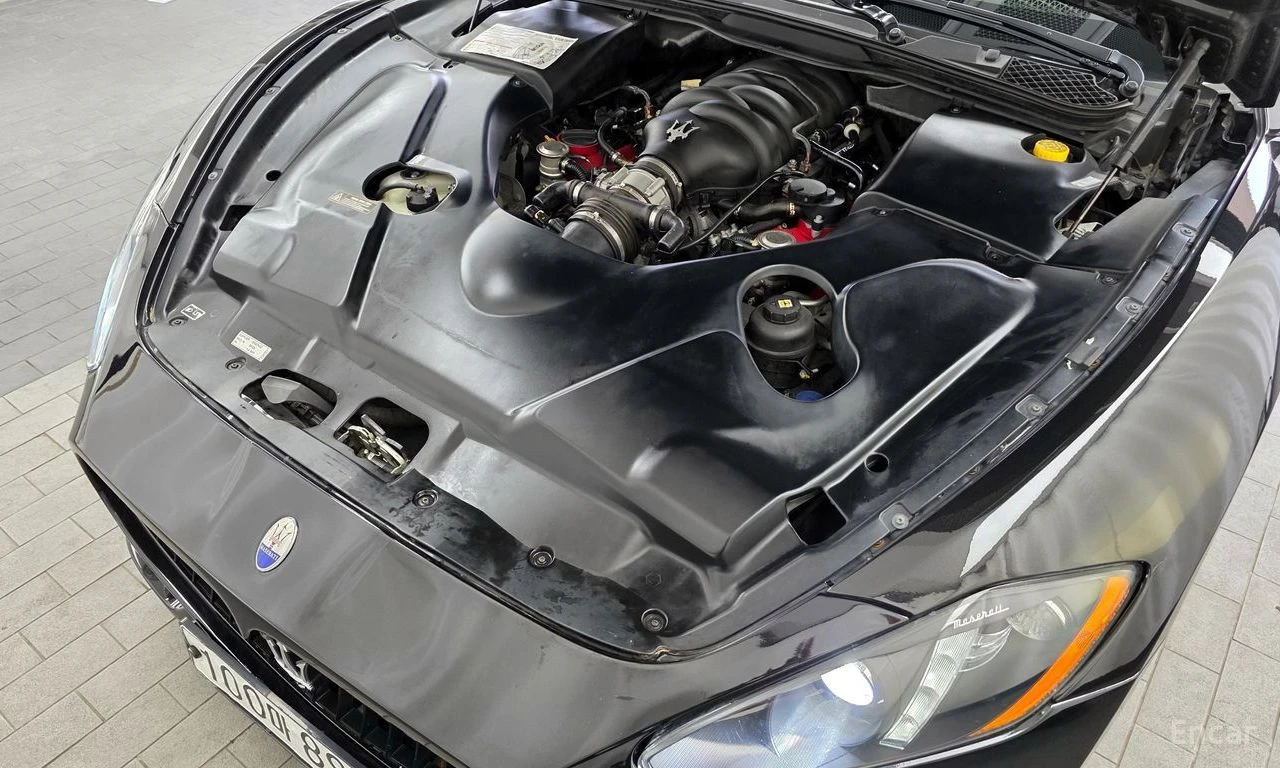 Maserati GranTurismo 4.7* SPORT* , снимка 17 - Автомобили и джипове - 54735592