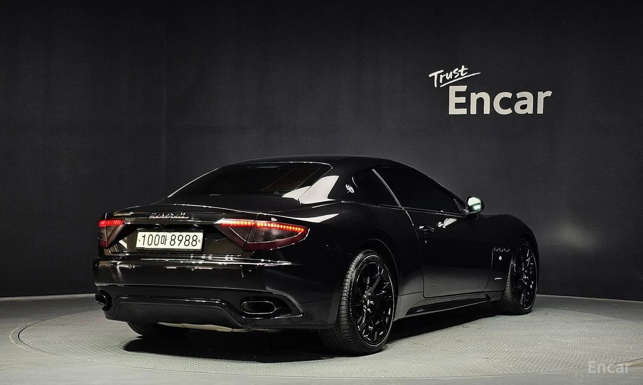 Maserati GranTurismo 4.7* SPORT* , снимка 2 - Автомобили и джипове - 54735592