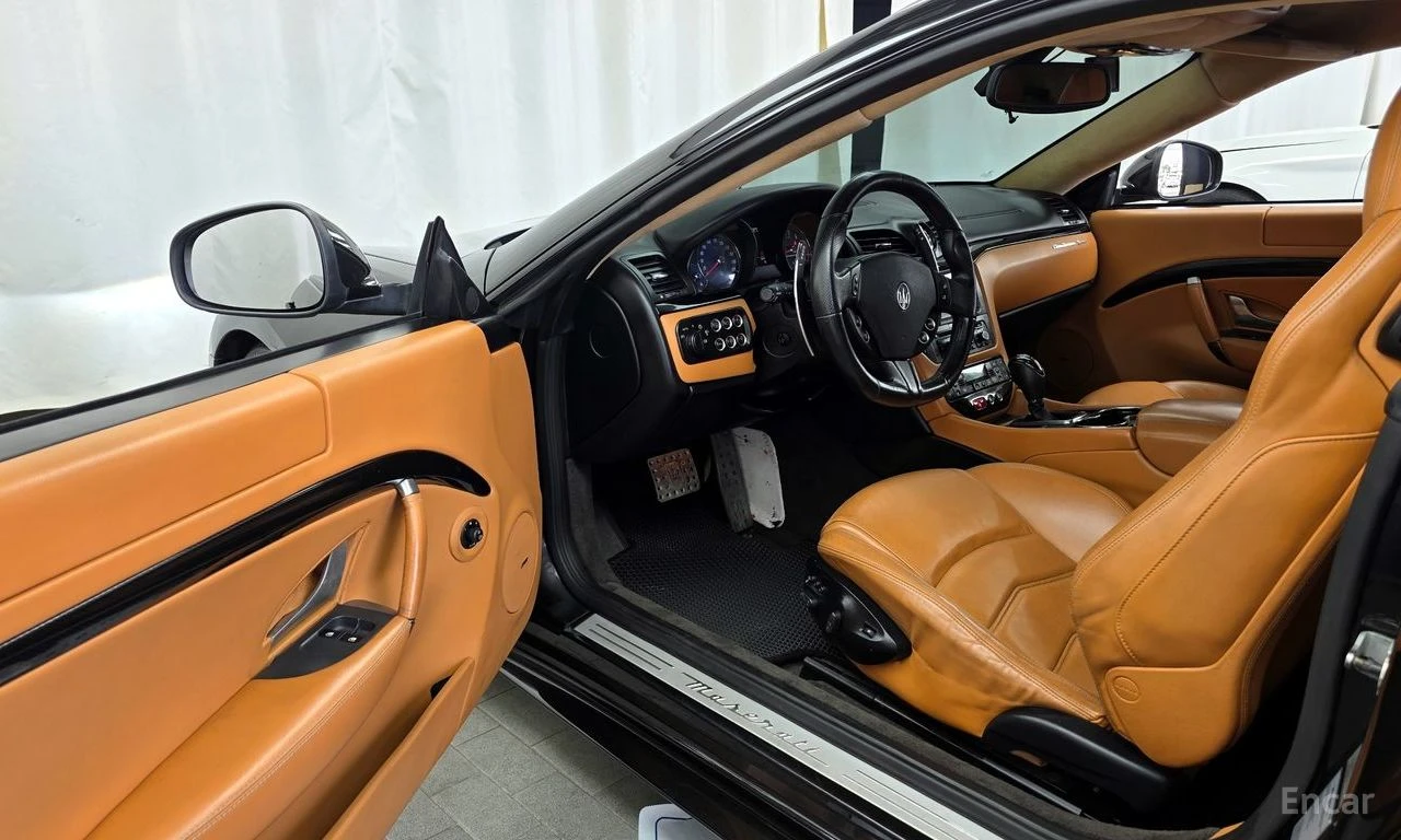 Maserati GranTurismo 4.7* SPORT* , снимка 5 - Автомобили и джипове - 54735592