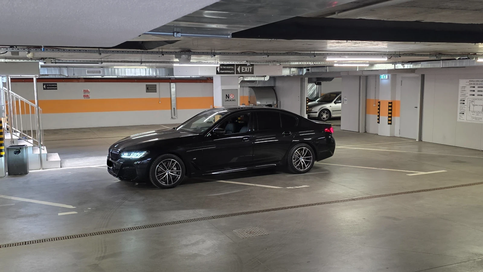 BMW 530 XDrive M Sport, снимка 15 - Автомобили и джипове - 55513491