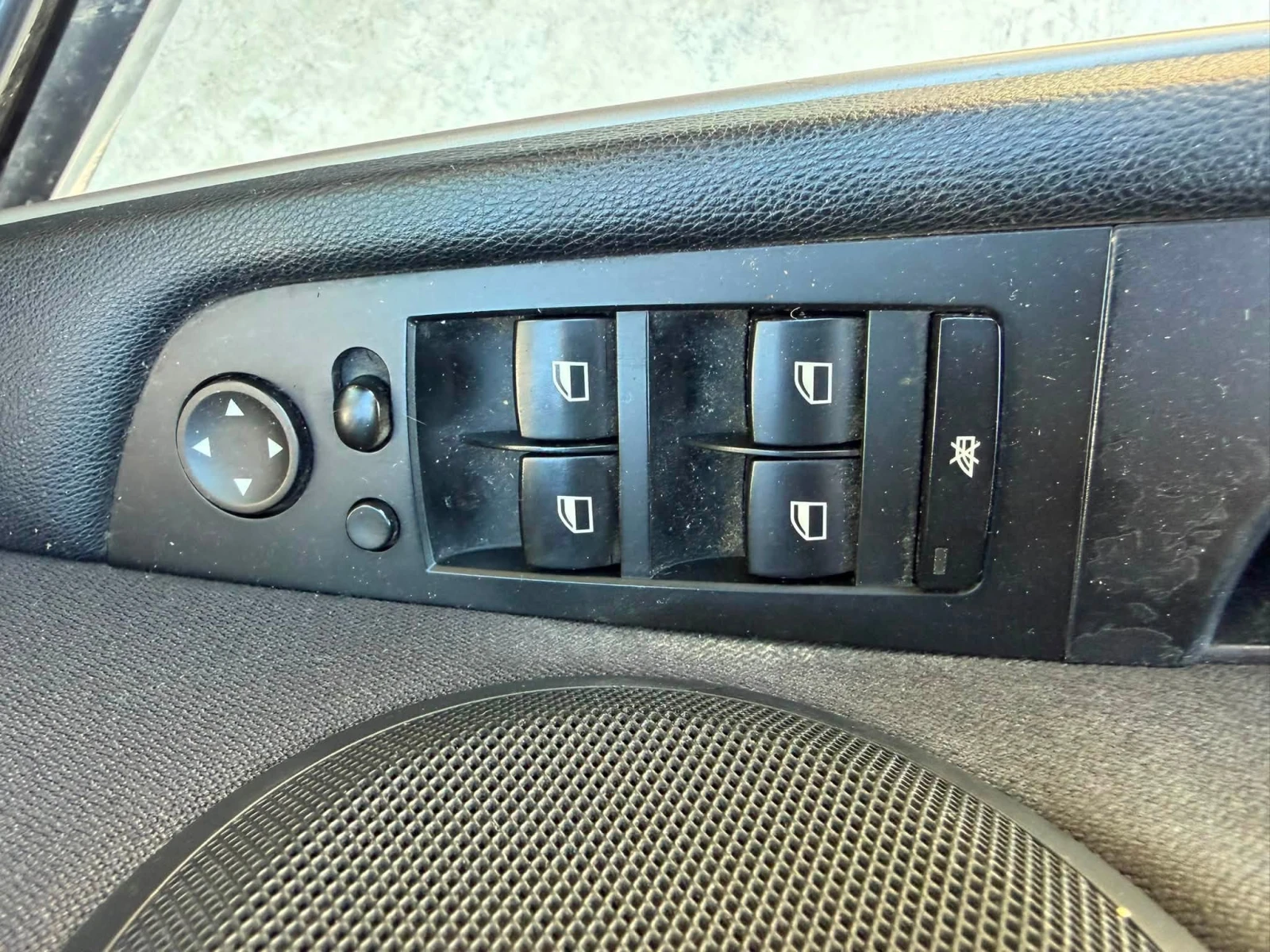 BMW 320, снимка 8 - Автомобили и джипове - 55831247