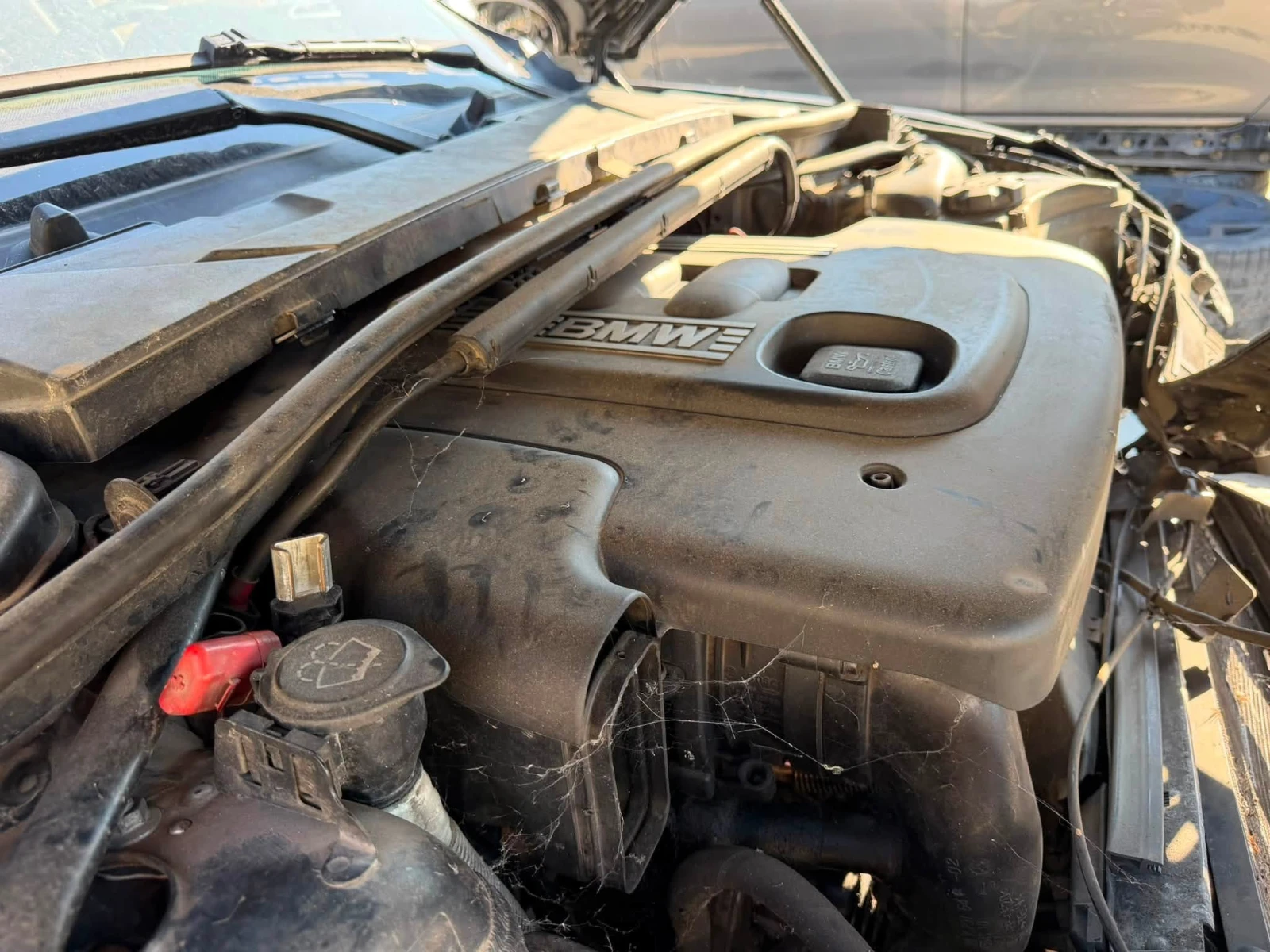 BMW 320, снимка 11 - Автомобили и джипове - 55831247