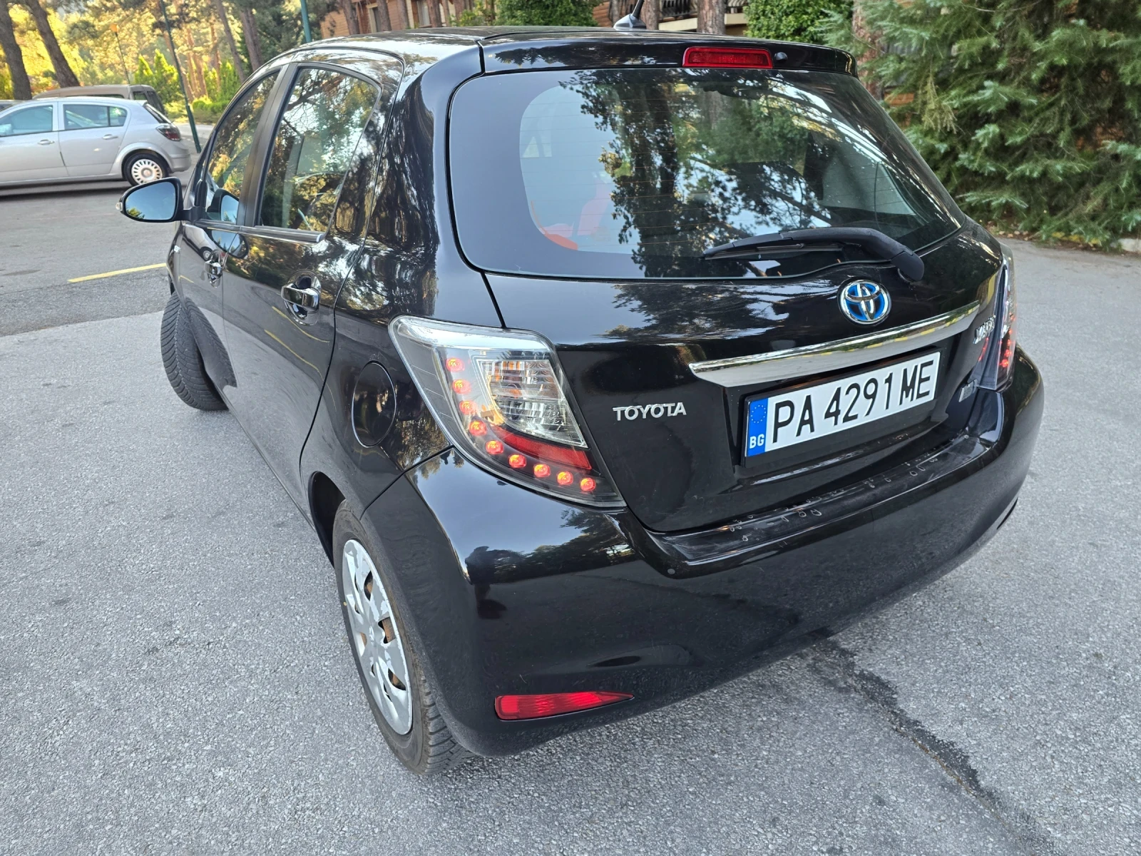 Toyota Yaris Hybride гаранция на батерията , снимка 7 - Автомобили и джипове - 56120758