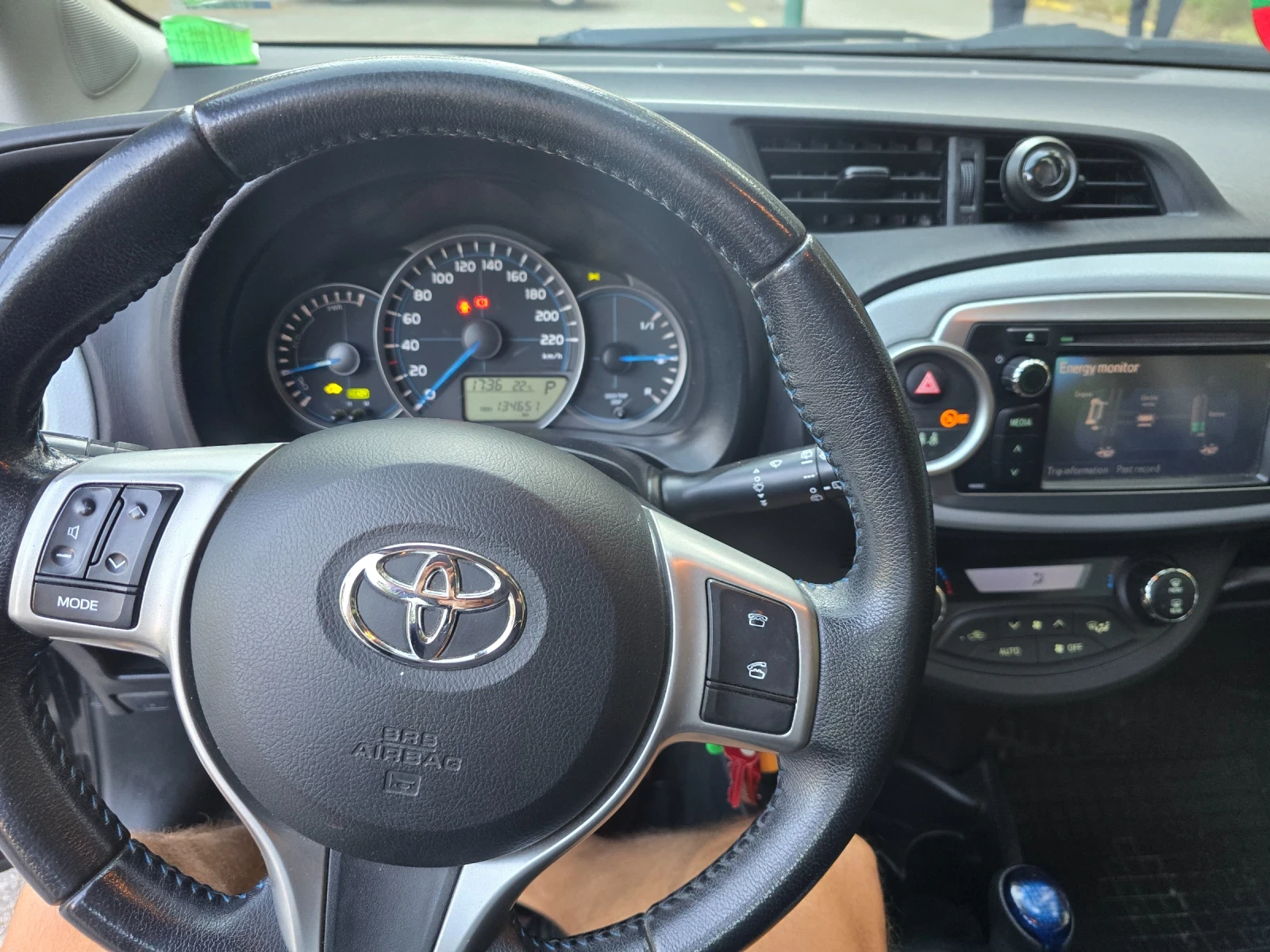 Toyota Yaris Hybride гаранция на батерията , снимка 9 - Автомобили и джипове - 56120758