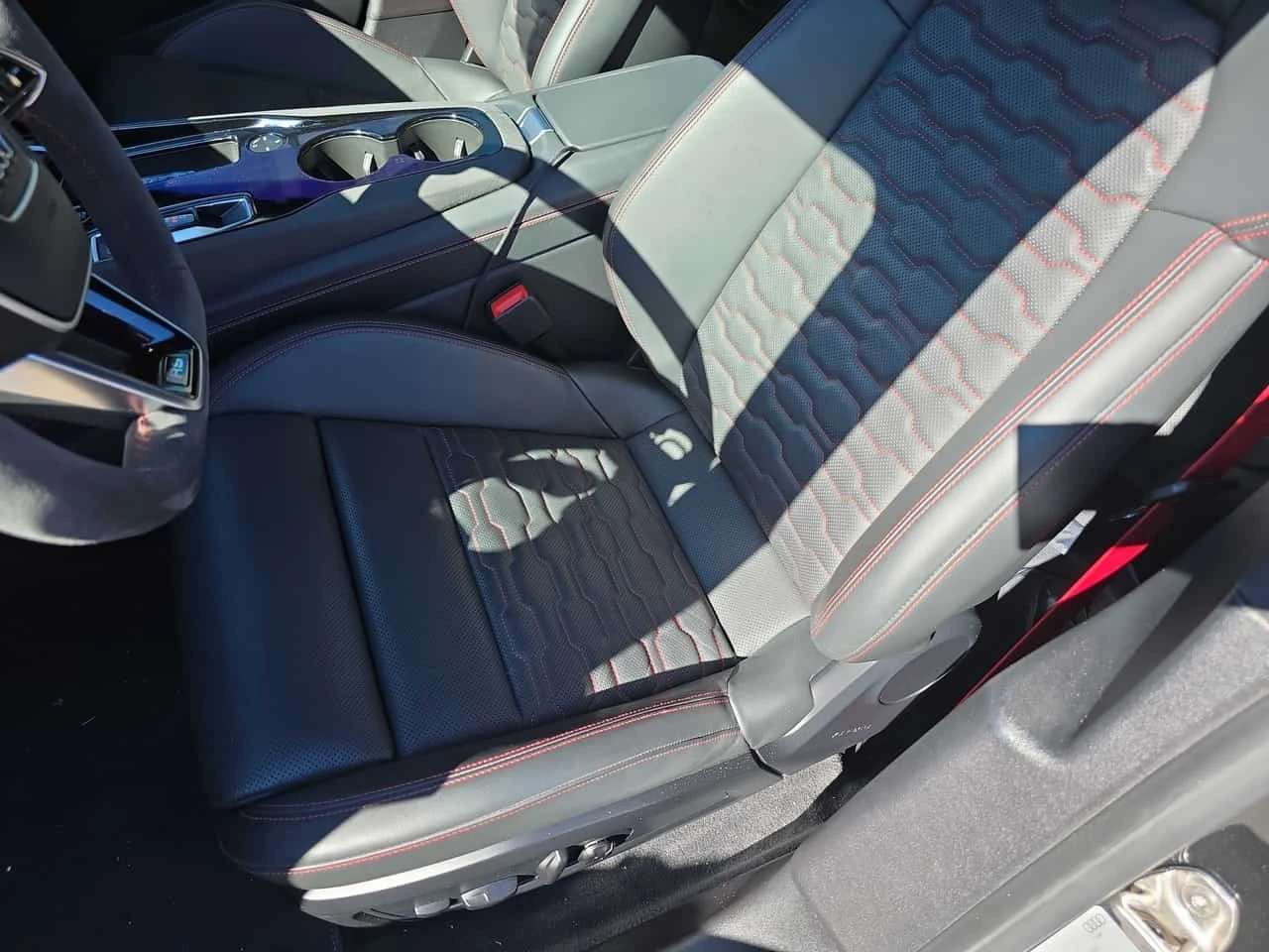 Audi E-Tron GT * quattro * CARFAX * ����� �� ����������� | Mobile.bg � ����������� 11