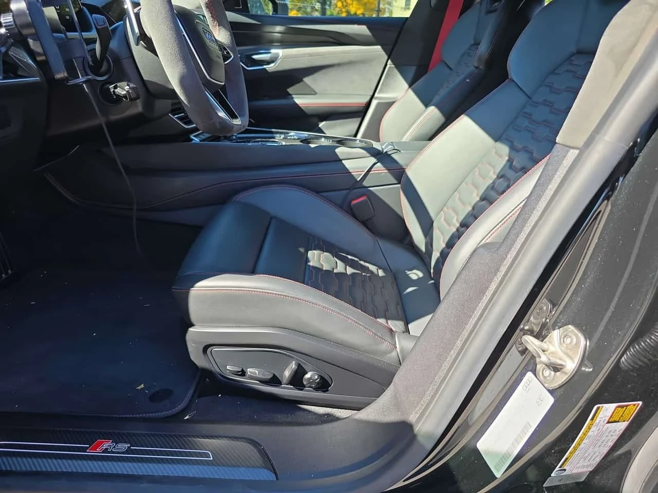 Audi E-Tron GT * quattro * CARFAX * ����� �� ����������� | Mobile.bg � ����������� 10