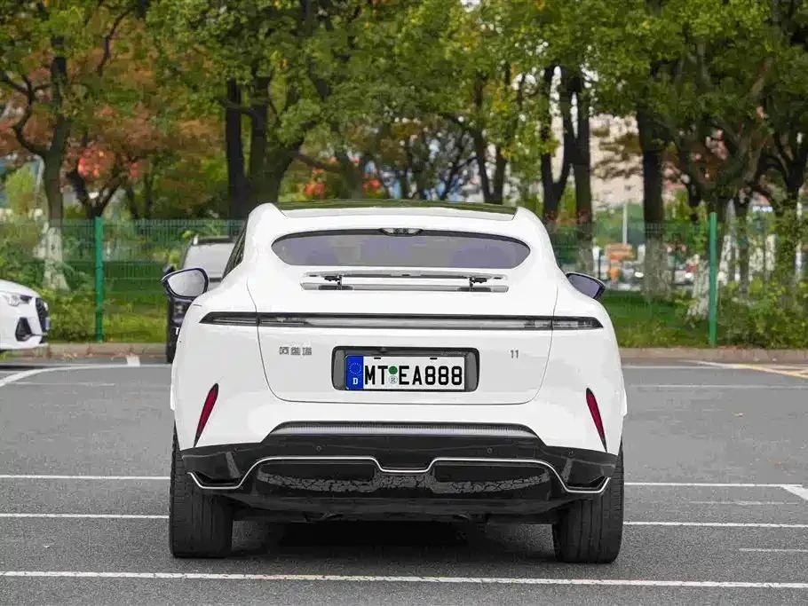Avatr 11, снимка 7 - Автомобили и джипове - 56687060