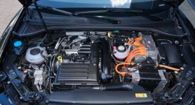 Audi Q3 Sportback 45TFSI е/Sportback/S line/Leder/Cam , снимка 17