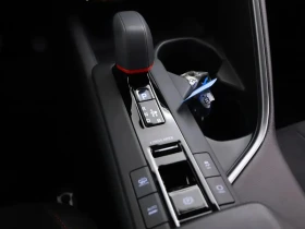 Toyota C-HR C-HR GR PLUG-IN HYBRID 2.0L, снимка 6