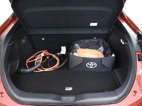 Toyota C-HR C-HR GR PLUG-IN HYBRID 2.0L, снимка 14