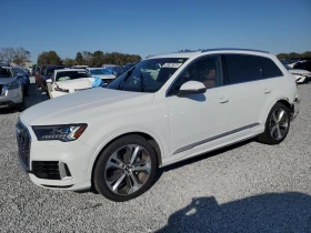 Audi Q7  1