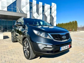 Kia Sportage 2.0crdi 4* 4 автомат панорама кожа - 20900 лв. - 57663020 | Car24.bg