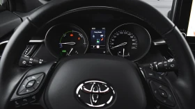 Toyota C-HR 2.0 Hybrid Club Automatic - 54900 лв. - 14348888 13