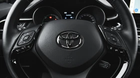 Toyota C-HR 2.0 Hybrid Club Automatic - 54900 лв. - 14348888 10