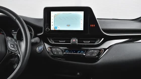 Toyota C-HR 2.0 Hybrid Club Automatic - 54900 лв. - 14348888 11