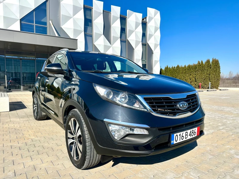 Kia Sportage 2.0crdi 4* 4 автомат панорама кожа, снимка 1 - Автомобили и джипове - 49407049