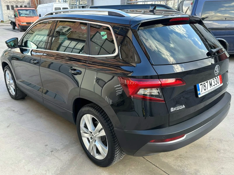 Skoda Karoq 2.0-TDI Style 4x4 * История/Keyless/ACC* , снимка 4 - Автомобили и джипове - 52157741