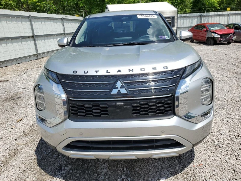 Mitsubishi Outlander 2.5l Se, снимка 5 - Автомобили и джипове - 53347737