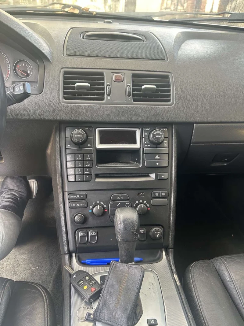Volvo Xc90, снимка 12 - Автомобили и джипове - 53599530