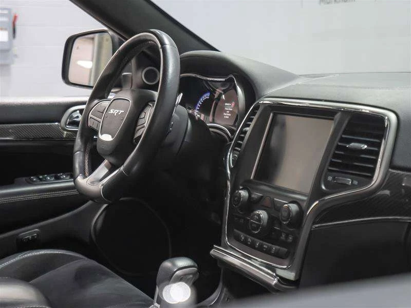 Jeep Grand cherokee 4X4 SRT ЦЕНА ДО БГ, снимка 14 - Автомобили и джипове - 54826492
