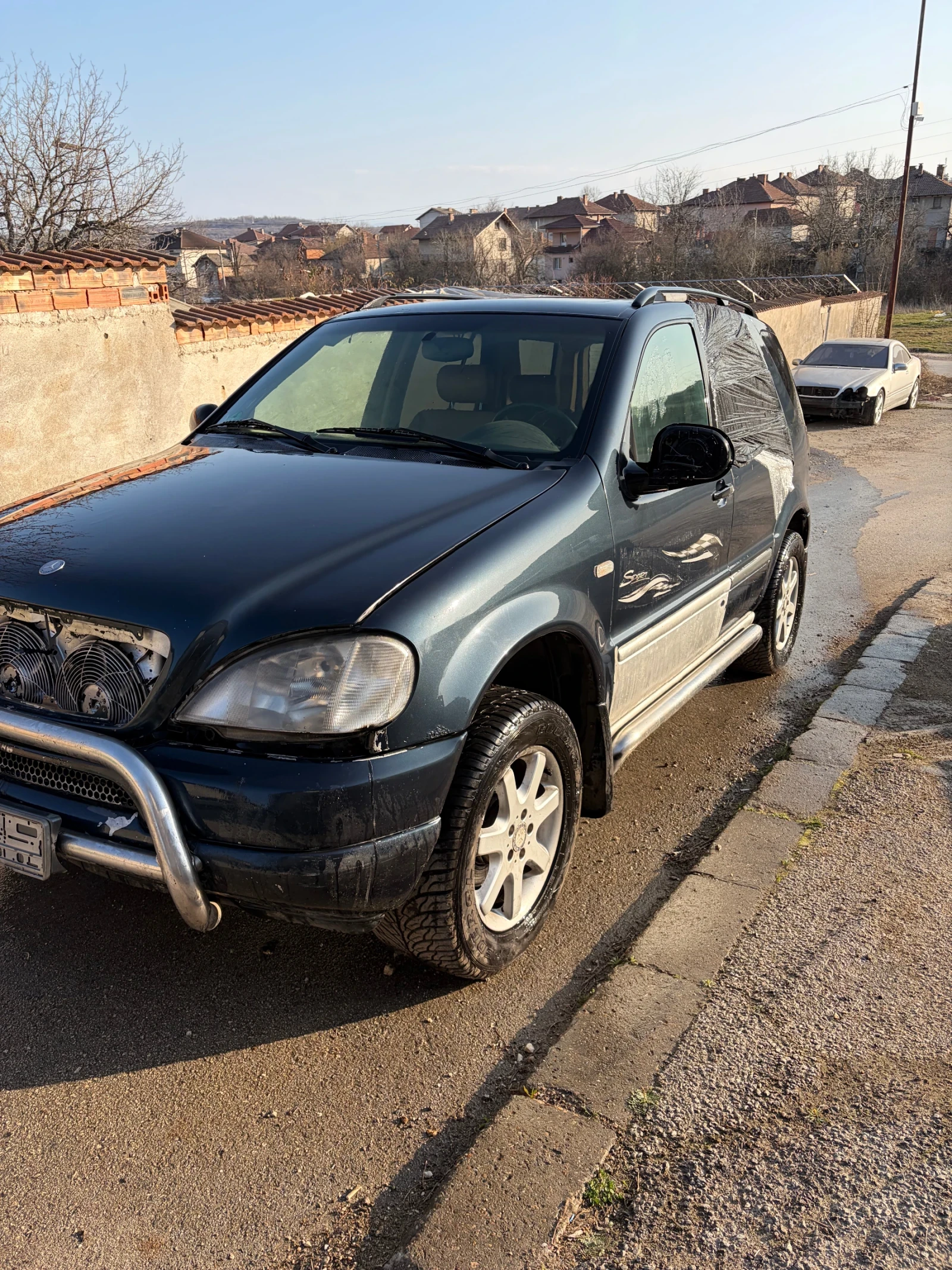 Mercedes-Benz ML 320, снимка 2 - Автомобили и джипове - 37646993