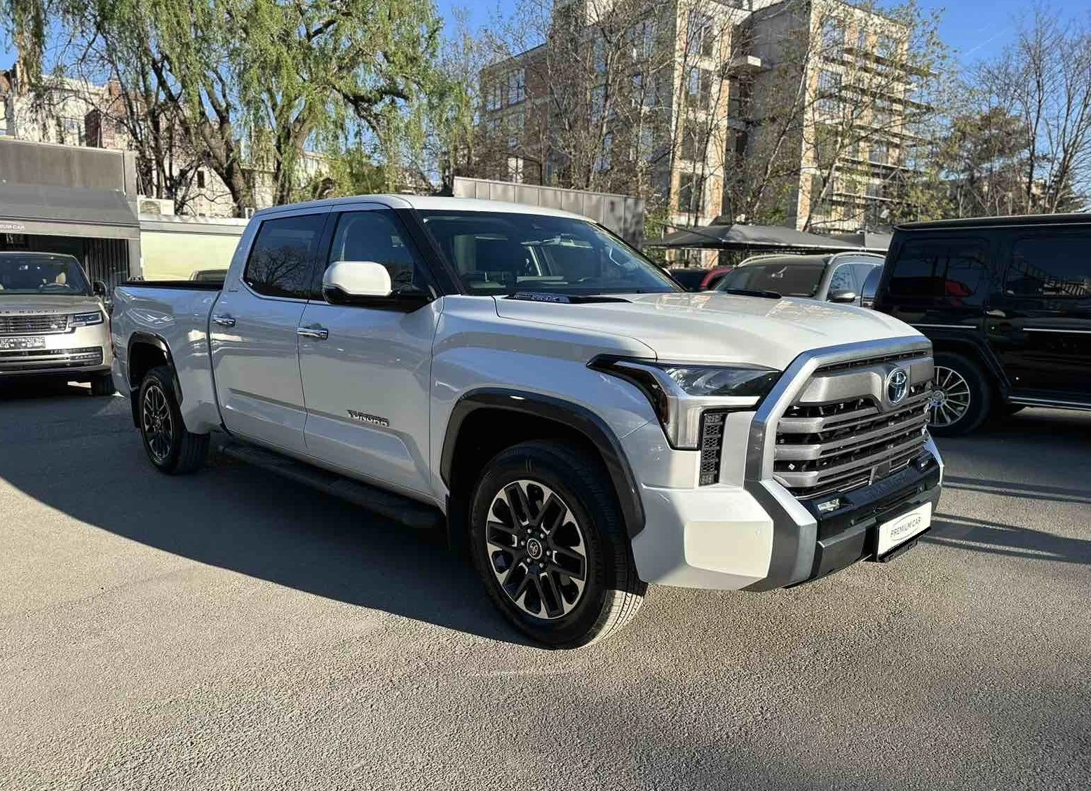 Toyota Tundra Limited i-Force Max  - [1] 