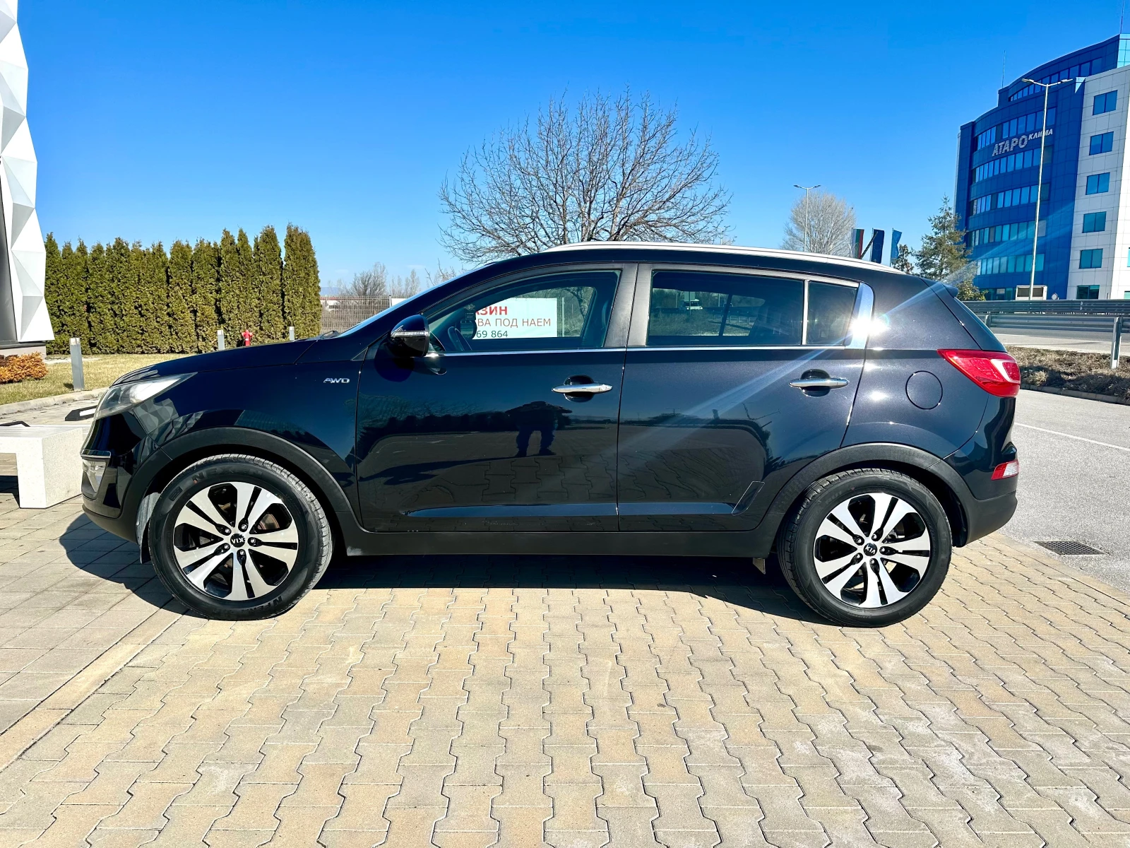 Kia Sportage 2.0crdi 4* 4 автомат панорама кожа - изображение 4