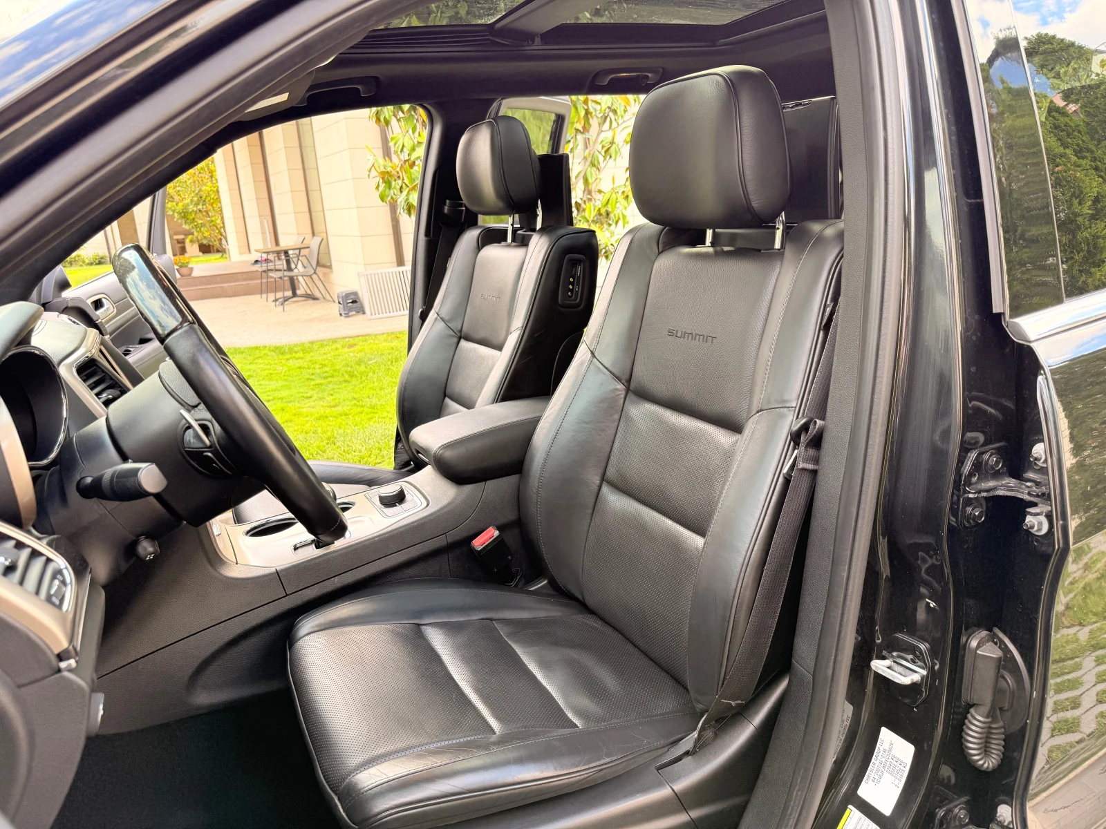 Jeep Grand cherokee 3.0CRD* Summit* Монитори* FULL - изображение 7