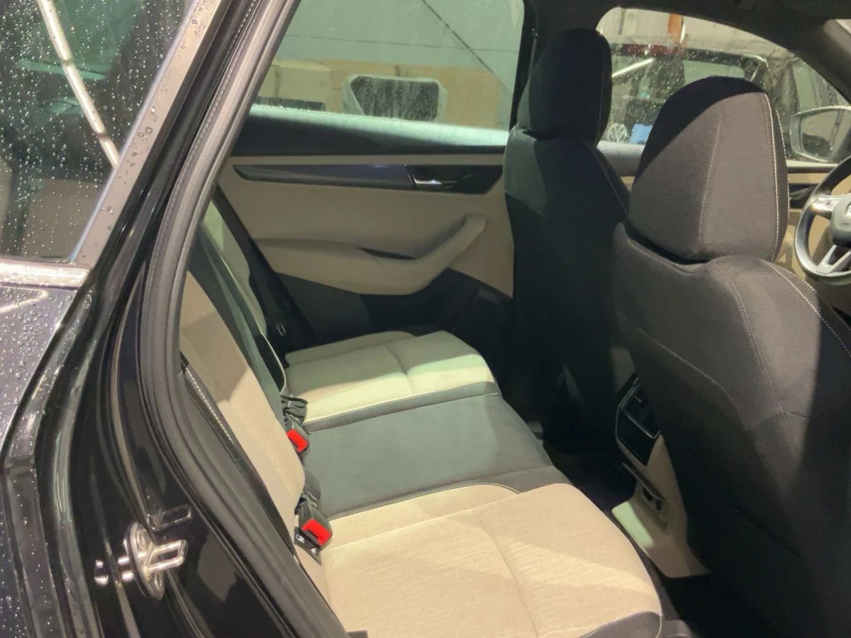 Skoda Karoq 2.0 TDI Style 4x4 //  | Mobile.bg   12