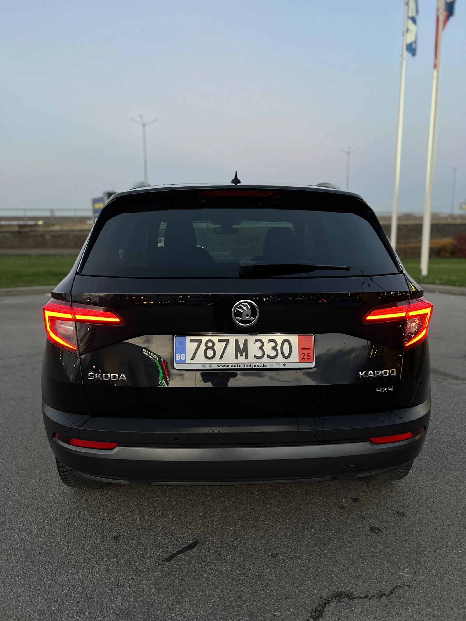 Skoda Karoq 2.0-TDI Style 4x4 * /Keyless/ACC*  | Mobile.bg   5