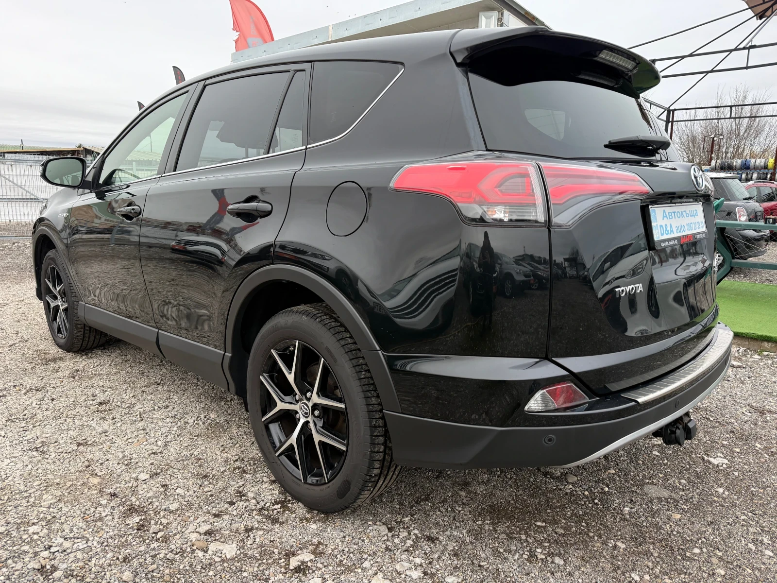 Toyota Rav4 HSD Executive AWD   | Mobile.bg   9