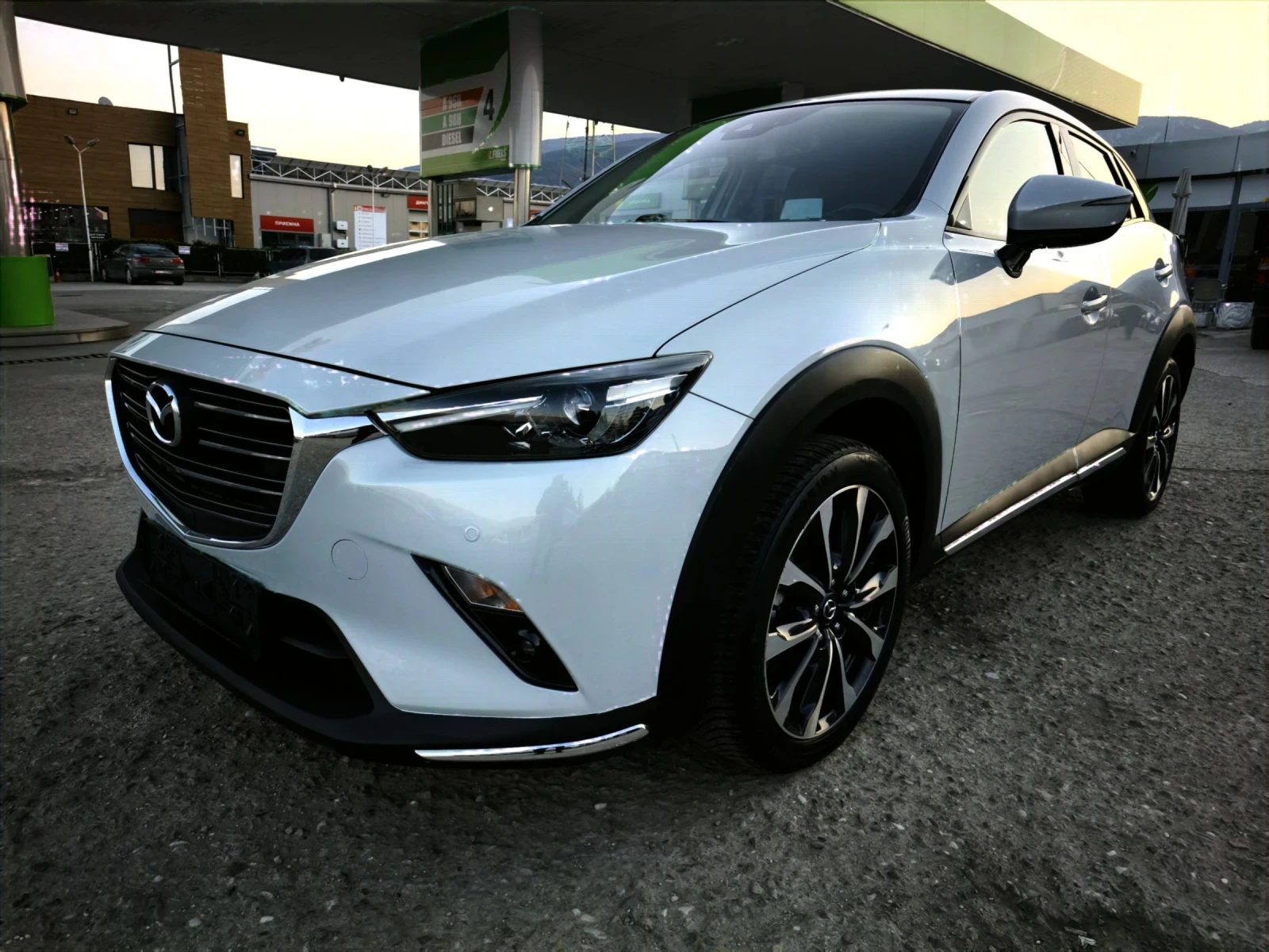 Mazda CX-3 2.0i FACE KEYLESS HEAD-UP NAVI KAMERA  | Mobile.bg � ����������� 1
