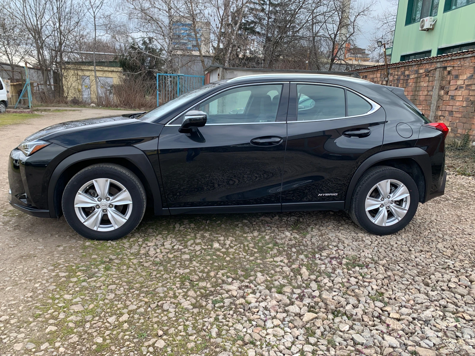 Lexus UX 250-Hybrid, снимка 8 - Автомобили и джипове - 53948067