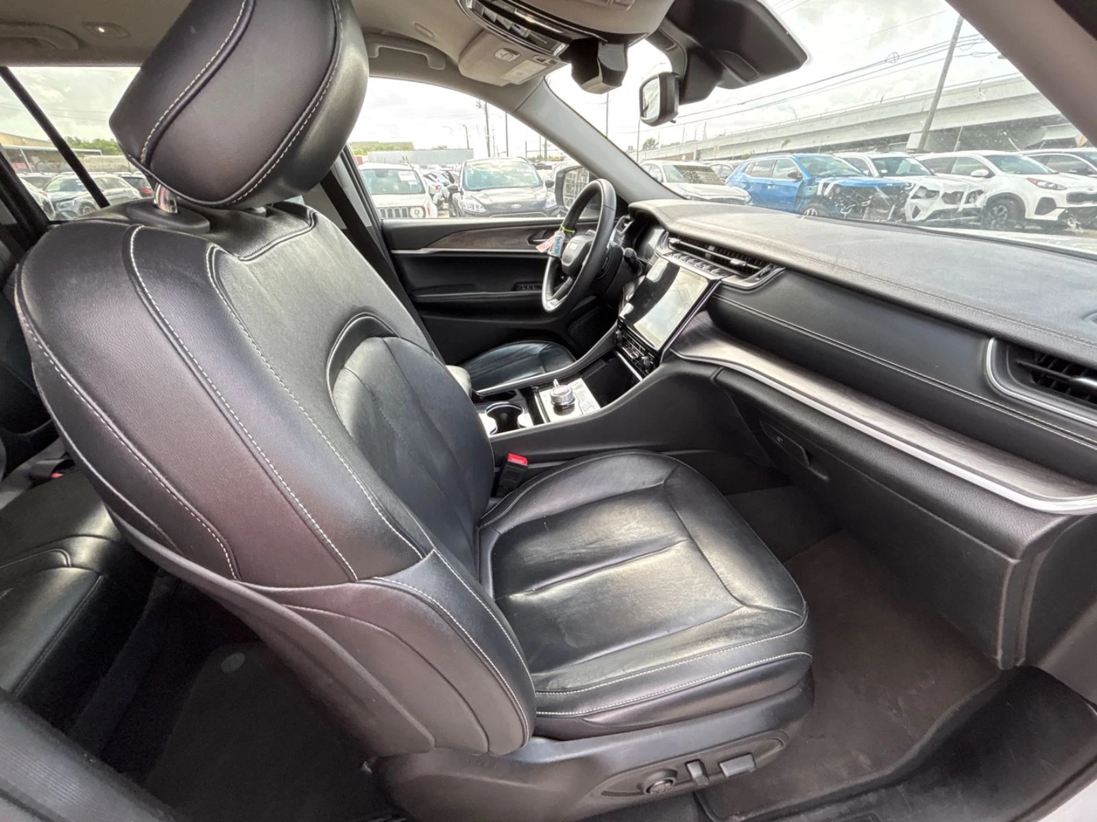 Jeep Grand cherokee 2023 Grand Cherkee LImited, снимка 15 - Автомобили и джипове - 54206732